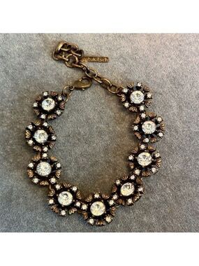 coutukitsch brass tone crystal rhinestone flower design bracelet